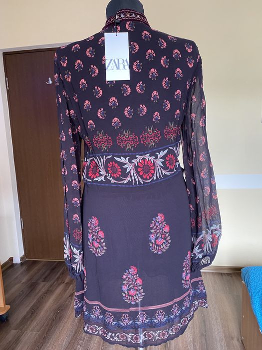 Rochie brodata Zara S (Guess, Calvin Klein)