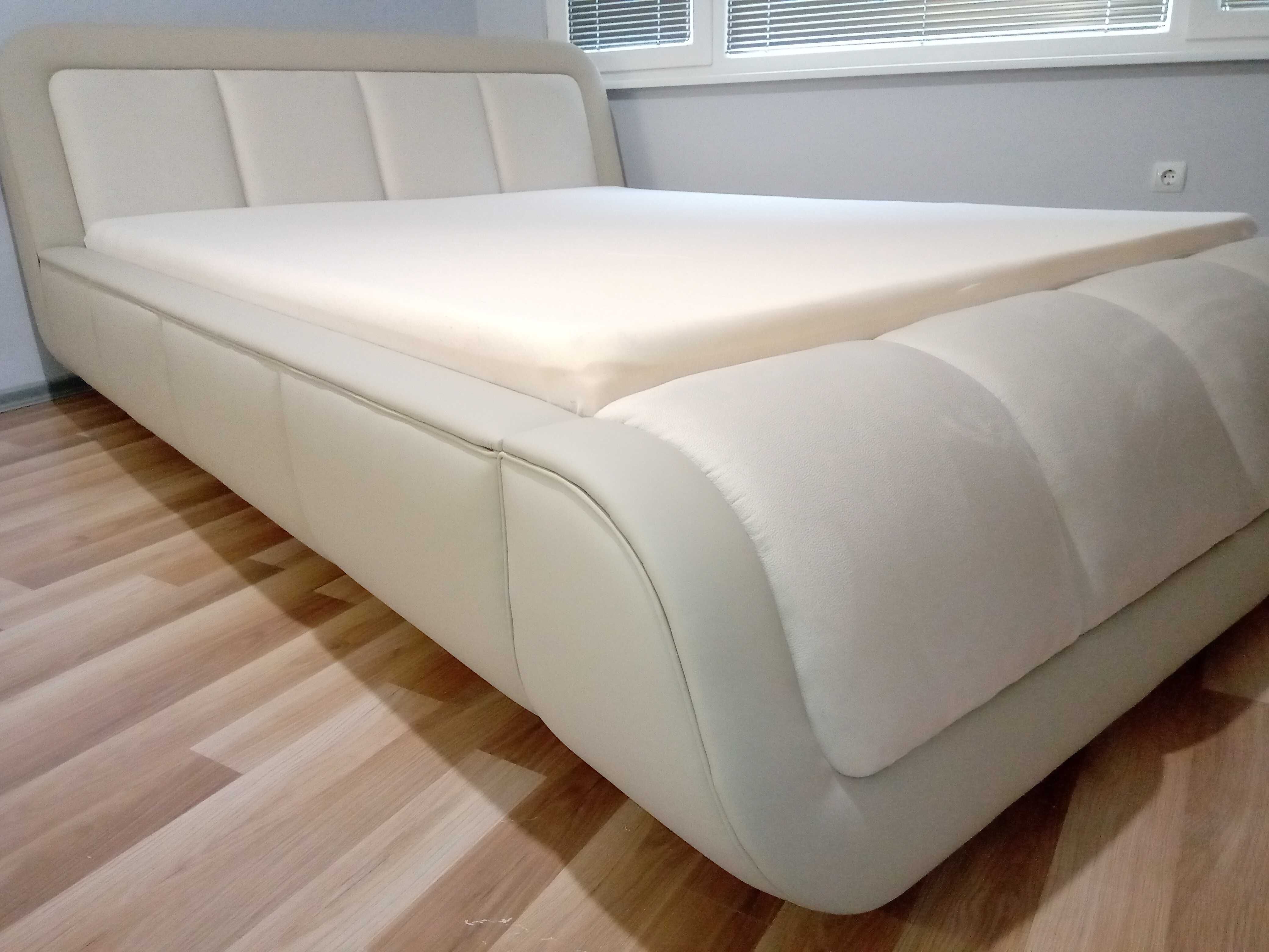 Дизайнерска тапицирана спалня,Тапицирано легло