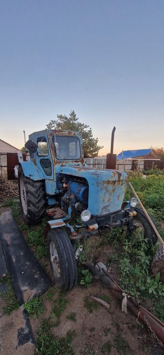 Продам трактор Т-40