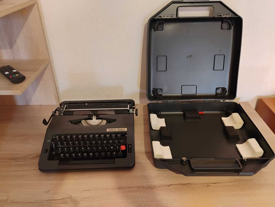 Напълно неизползвана печатна машина hebros1300t