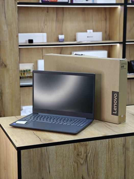 Ноутбук Lenovo V15 | Intel | 256Gb SSD | Как Новый