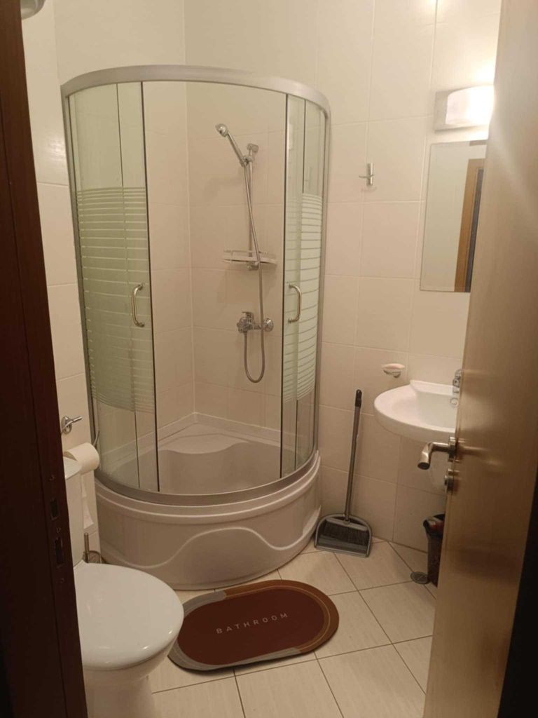 Дава се под наем Двустаен апартамент в к.к. Пампорово - 50 кв.м за 71.4 € - Снимка #10