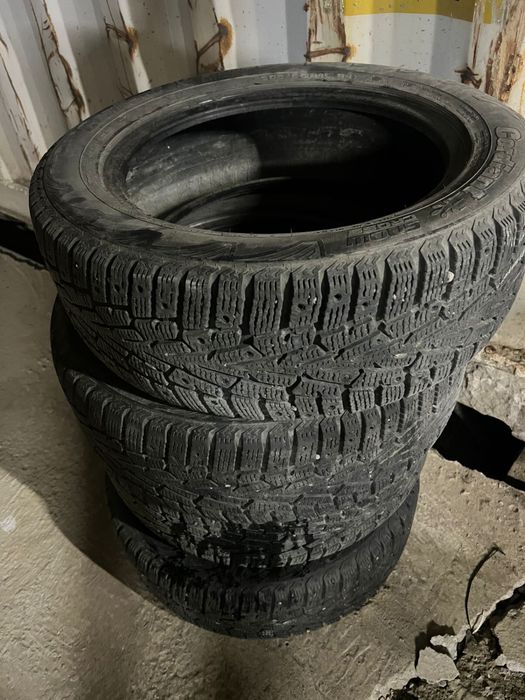 Зимний колеса, Шиповный балон