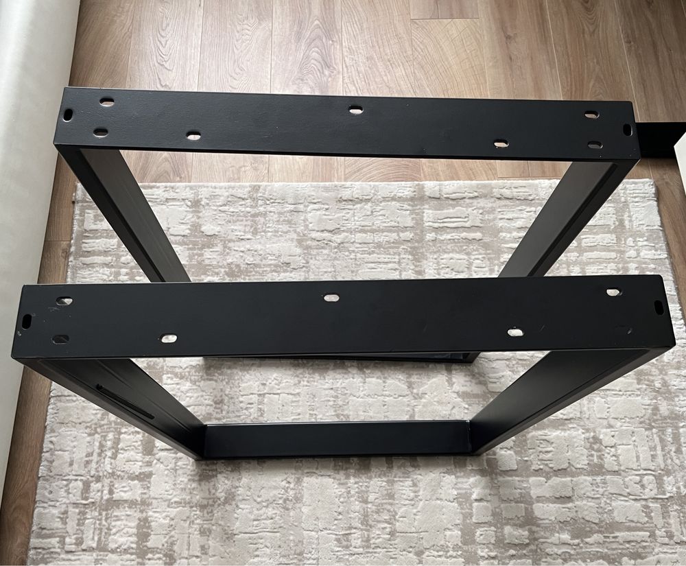 Set 2 picioare masa stil scandinav, vopsite in camp electrostatic