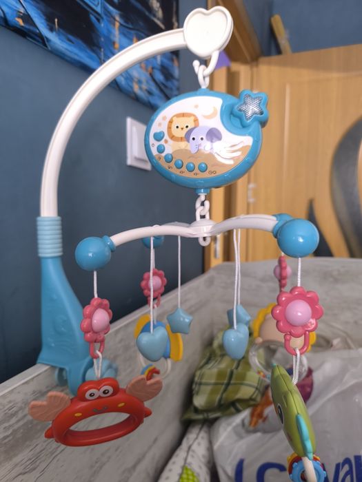 Въртележка за бебешко легло