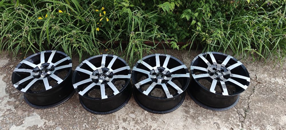 Джанти 17 Fondmetal