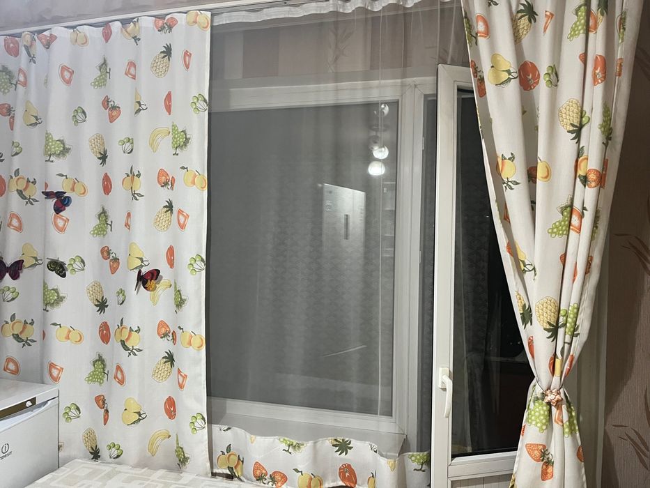 Продам шторы разные