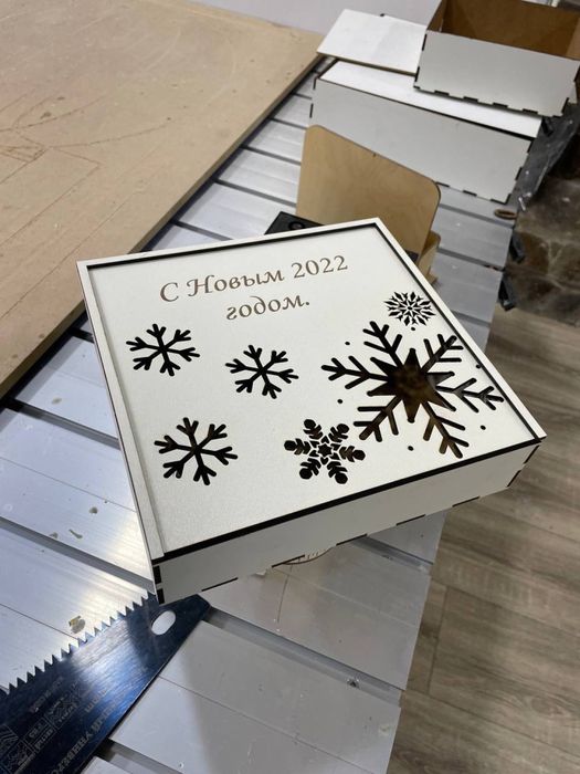 Подарочные коробки