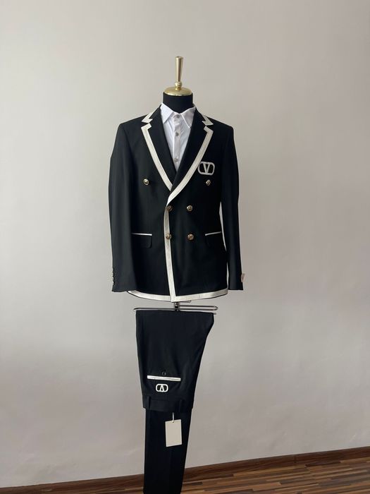 Costume elegsnte barbati