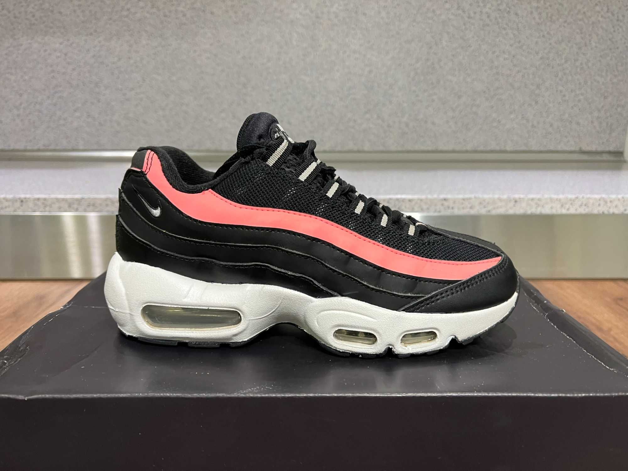 ОРИГИНАЛНИ *** Nike Air Max 95 Recraft Black/Metallic Silver