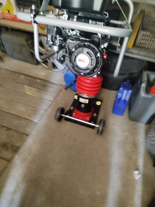 Inchiriez scule pentru constructii,mini excavator ,bobcat