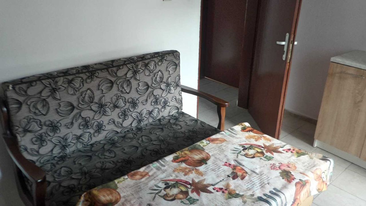 Дава се под наем Къща в с. Лозен, Област София-град - 55 кв.м за 280.5 € - Снимка #6