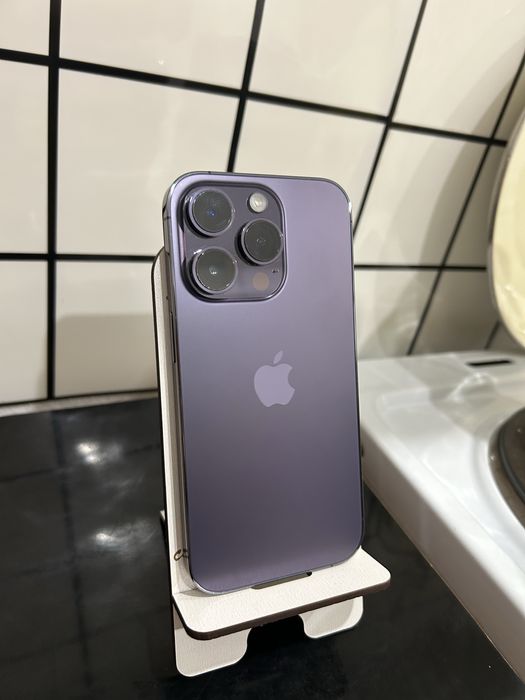 Айфон 14про в идеальном состояний