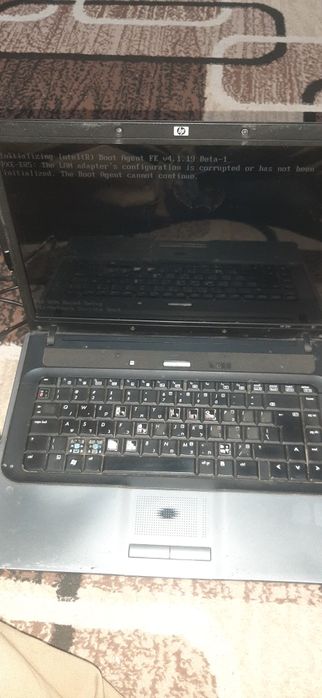 Срочно продам ноутбук HP в среднем состоянии