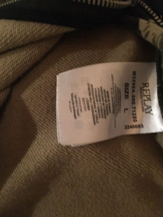 Блуза RAPLAY.  .