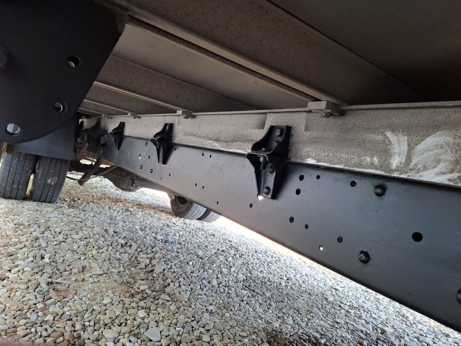 Vând cub iveco daily