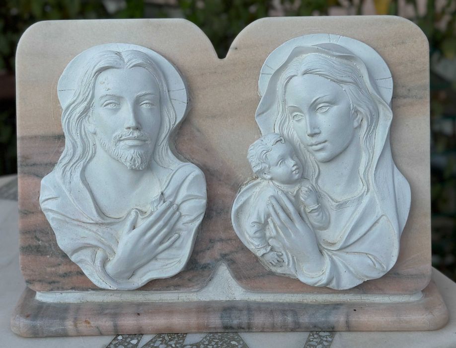 Ingerasi/Iconite din praf de marmura si ciment