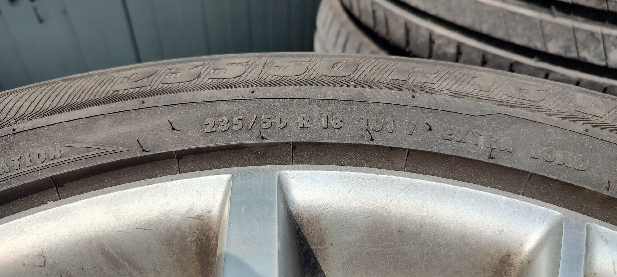 Jante originale R18 VW Tiguan cu anvelope 235/50/18