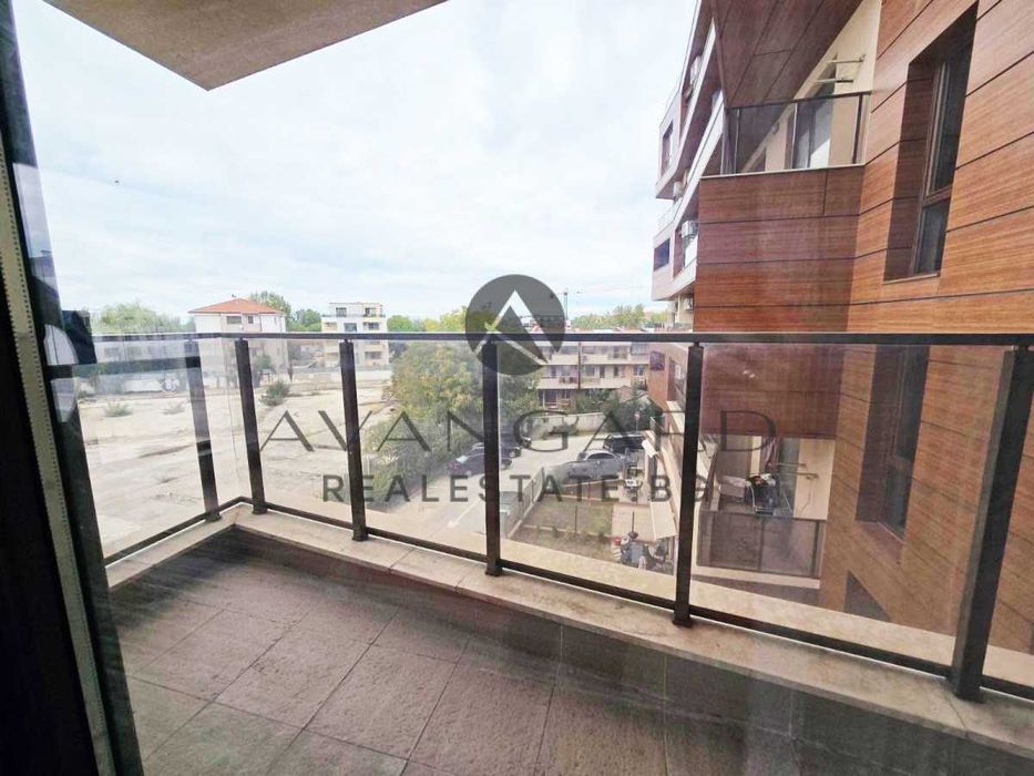 Продава се Двустаен апартамент в Пловдив, Христо Смирненски - 87 кв.м за 1771 €/кв.м - Снимка #7