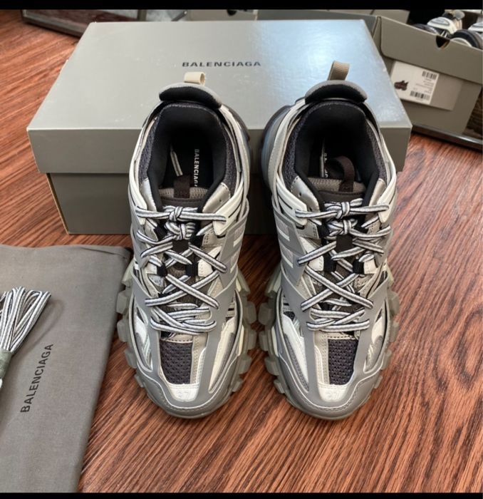 Кецове сникърси balenciaga баленсиага