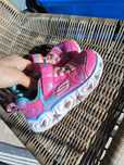 Skechers 27, lumini funcționale