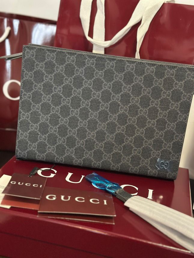Мъжка чанта Gucci