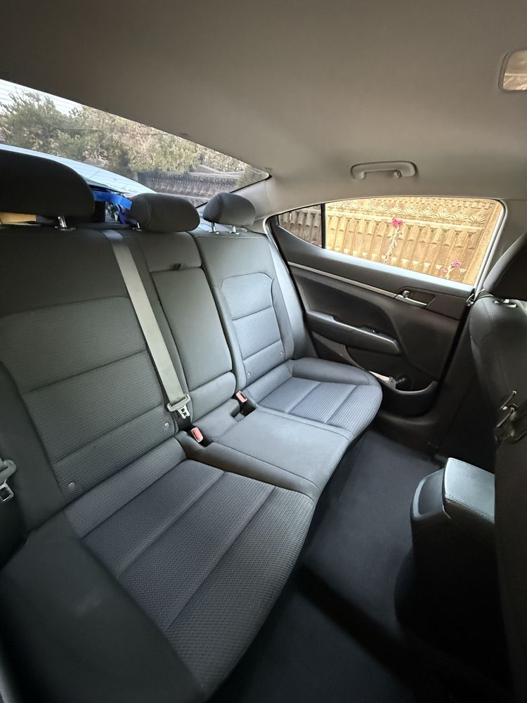 Hyundai Elantra 2018 benzina 1.6