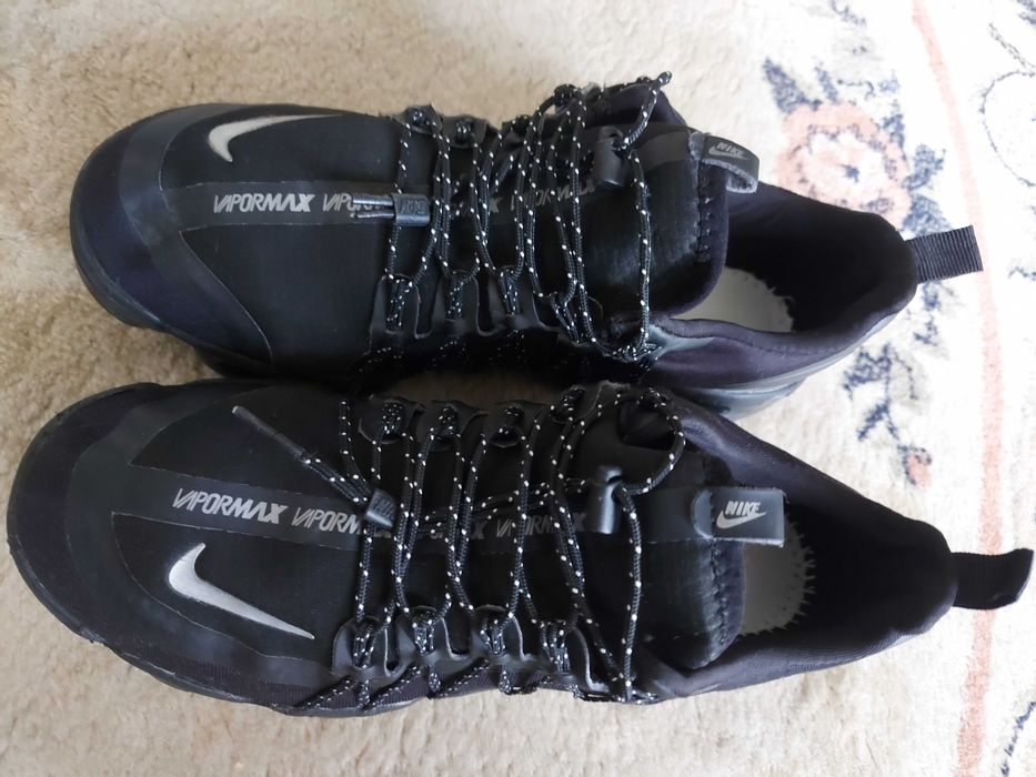 Nike Vapormax Plus,  40 номер , стелка 25см,  Flyknit, Oригинални