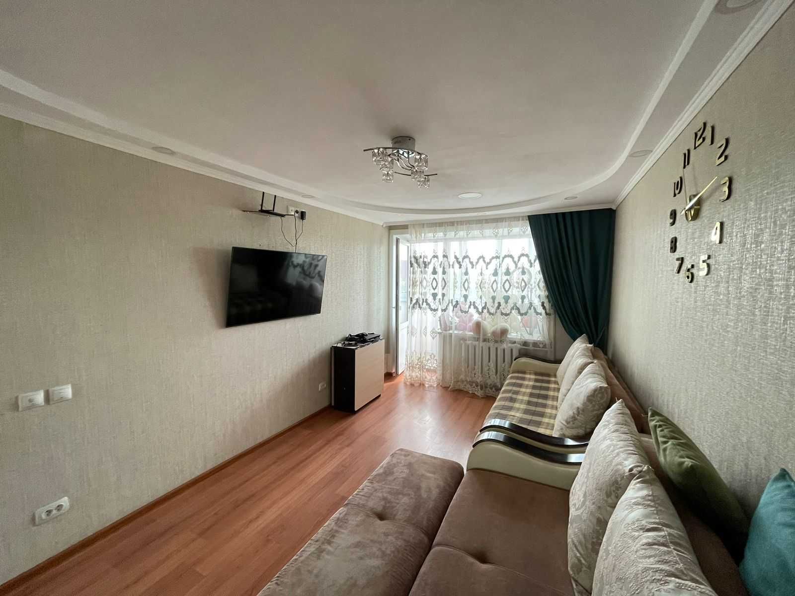 Продам 1 комнатную квартиру в центре