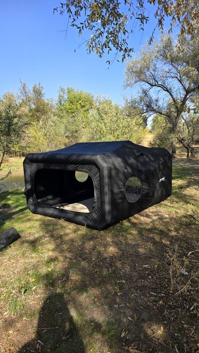 Продам надувную палатку