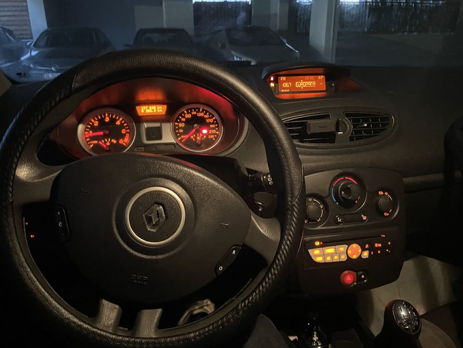 Renault Clio III 2011 1.5 Motorina