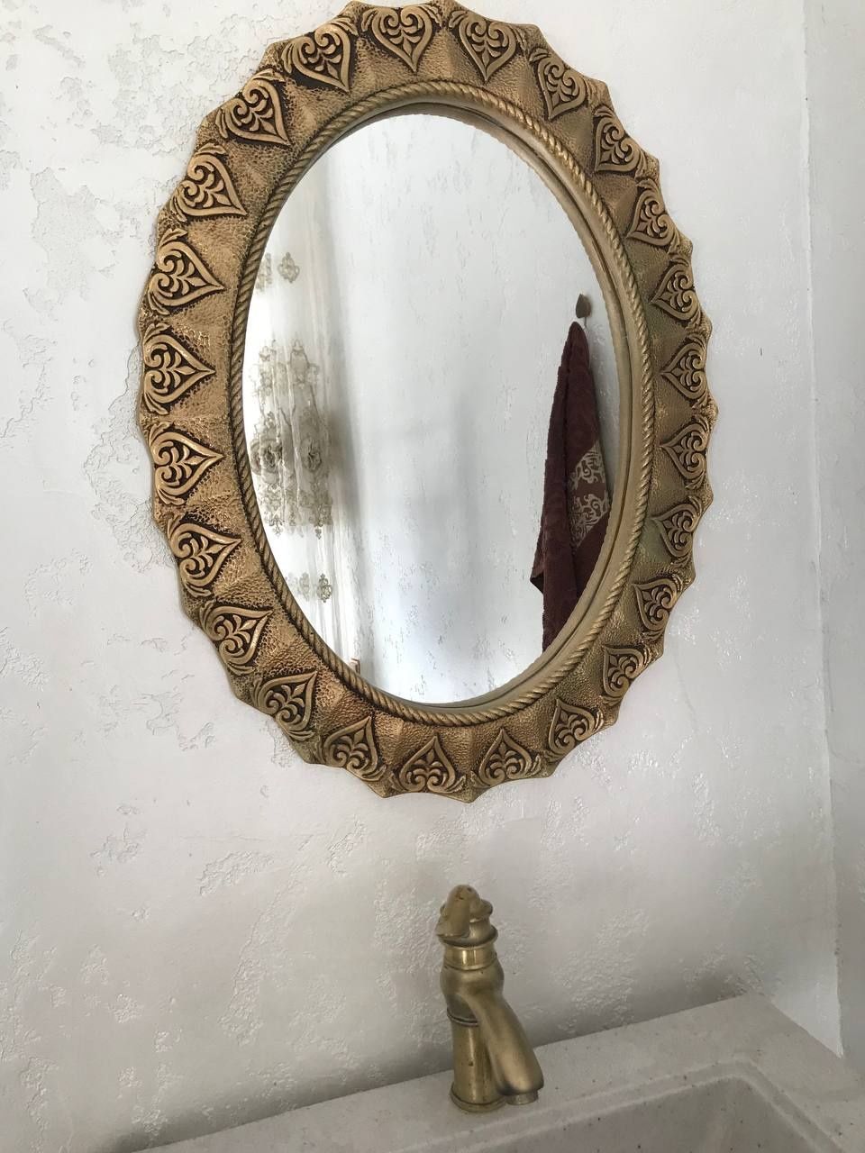 Rakvina oyna sotiladi