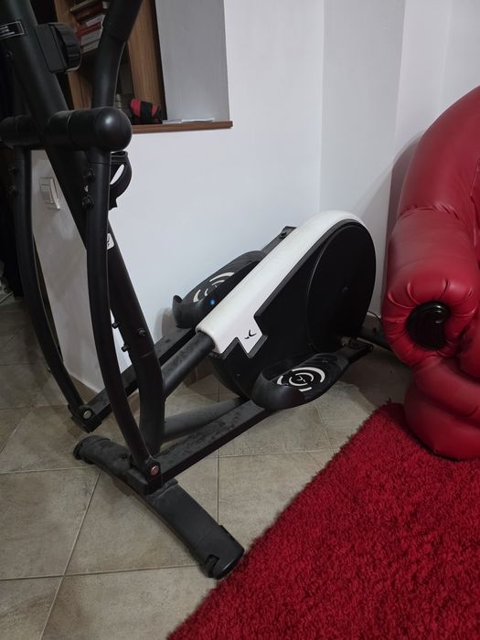 Aparat multifunctional Fit Tronic si Bicicleta eliptica Domyos
