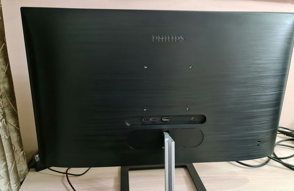 Монитор philips 27 144гц