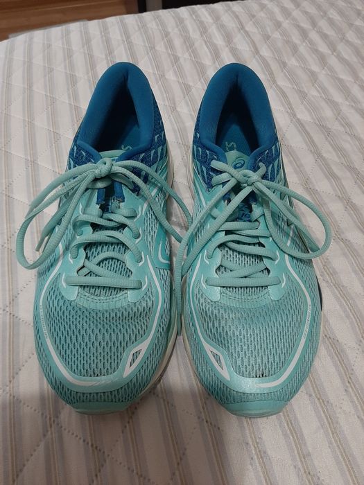 Дамски маратонки ASICS