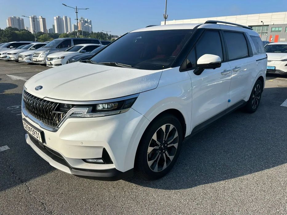 Kia Carnival KIA Carnival 9 locuri, 47500 km, garantie 12 luni