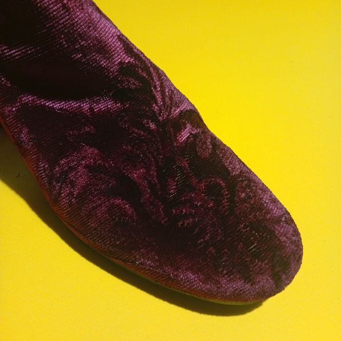 Елегантни боти от кадифе