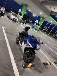 Suzuki gsxr 600 L6