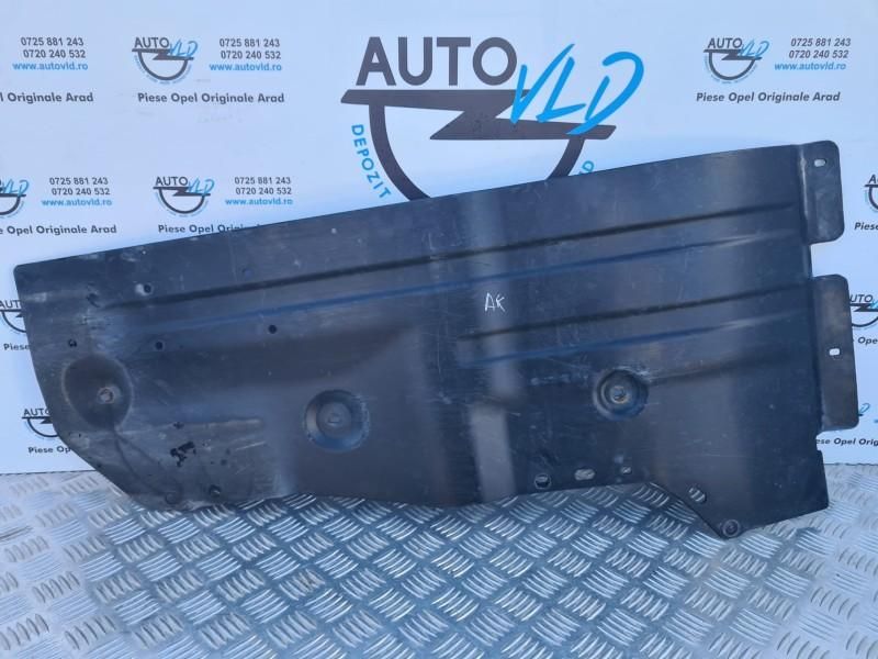 Scut lateral stanga Chevrolet Cruze J308