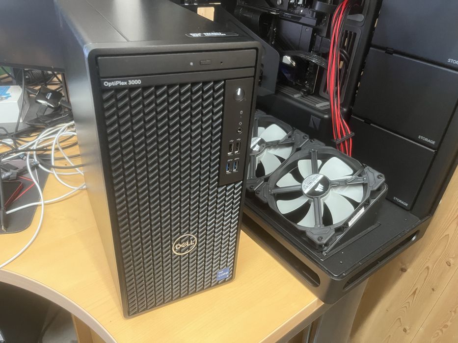 Dell Optiplex 3000 Core i5 12500 8GB RAM licenta Win Pro garantie 2026