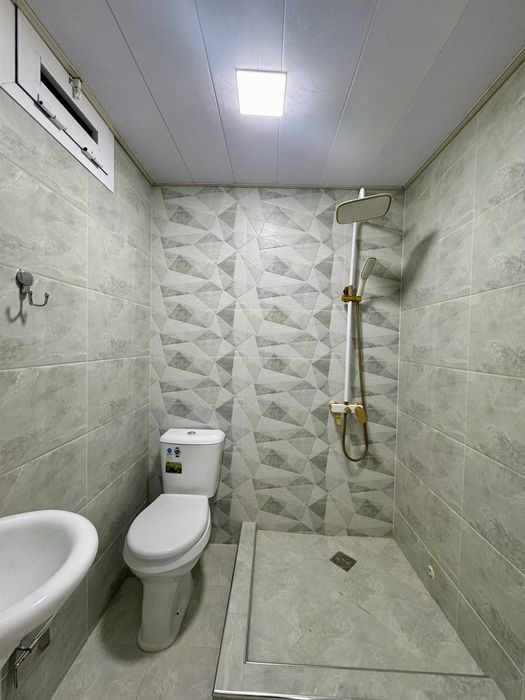 4х комнатная квартира, на 6 этаже. Шаумяна.