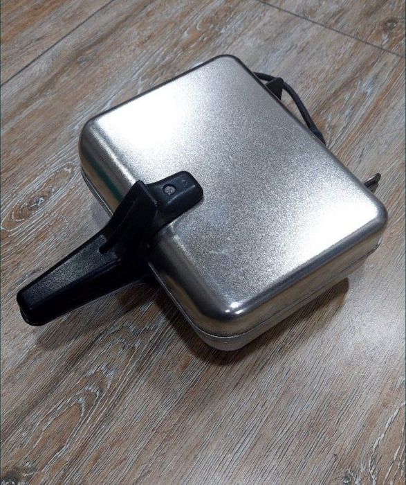 Электровафельница СССР