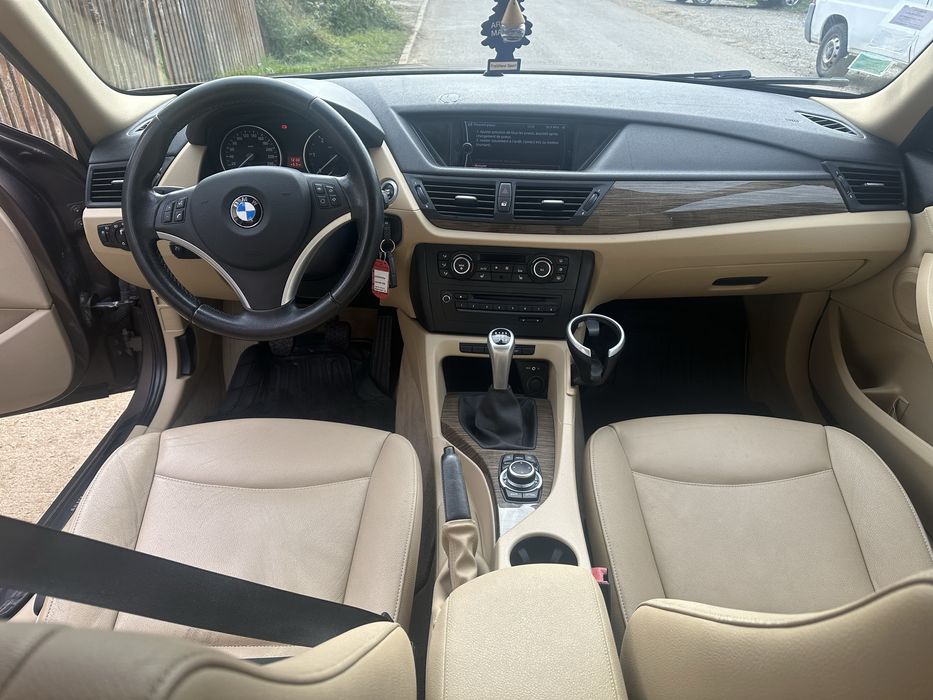 Vind BMW X1 Xdrive