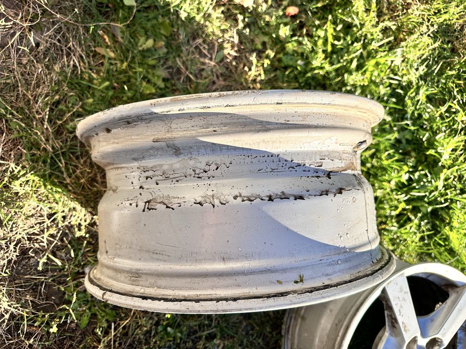 Jante aluminiu 5x120 R16