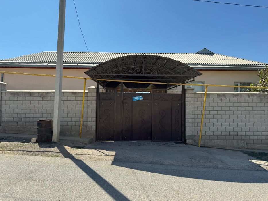 Уй сатылады жеры 10 ст