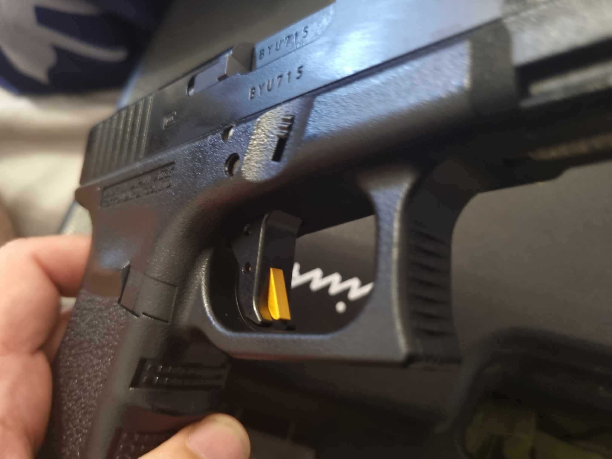 Tokyo Marui G19 (airsoft Glock)