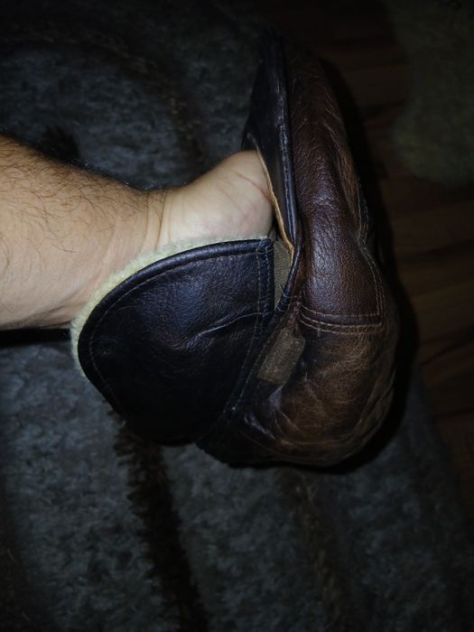 Vănd șapcă de aviator