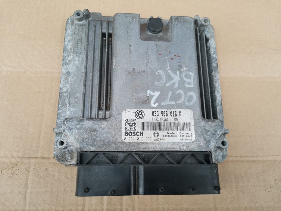 Calculator motor skoda octavia 2 1.9 105 cp bkc 03G906016K 0281012237