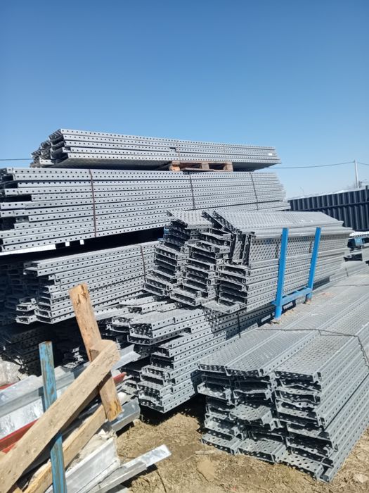 Trepte pentru scări și rigole