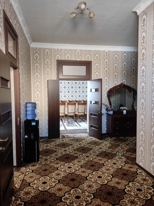 Katej sotiladi. 130 ming dollarga. 2017 y. Чархин пост тарафда